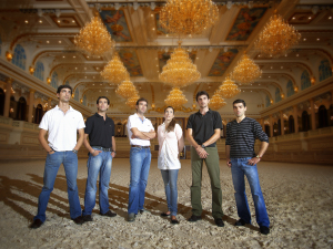 ���������������ֲ���Ƹ����2