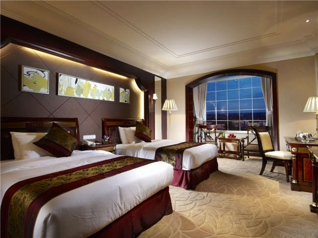 �׷�����