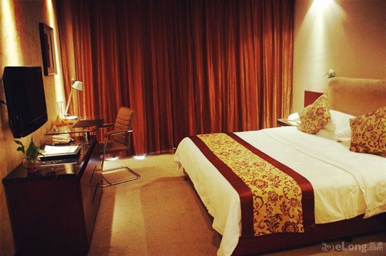 ���ñ���ʵ��