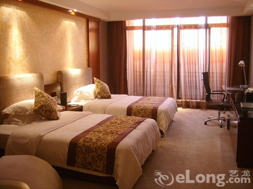 ���ñ���ʵ��