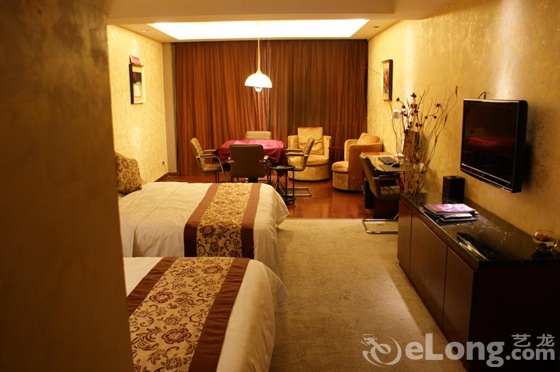 ���ñ���ʵ��