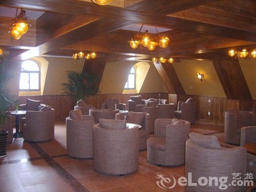 ���ñ���ʵ��