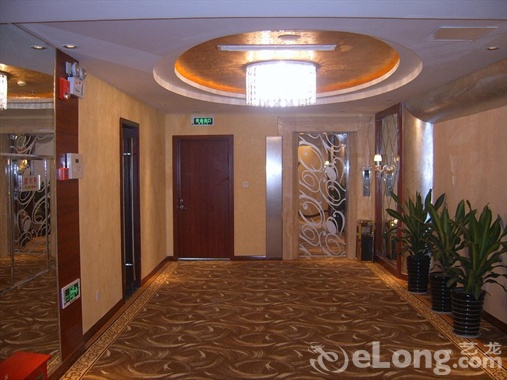 ���ñ���ʵ��