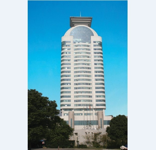 ���̰���